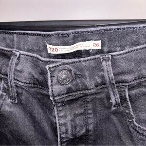LEVIS - 720 skinny Jean